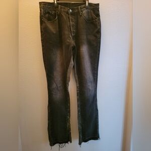 Used Men jeans faded black